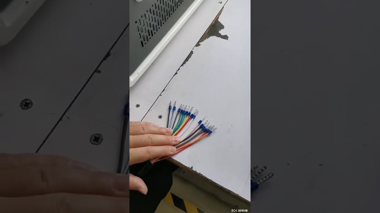 WPM TSCM Draadstrip- en krimpmachine voor voorisolatie
