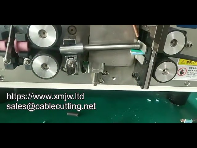 Automatische meeraderige mantelstrepper - Kabelstrip- en snijmachine met hete stripmethode