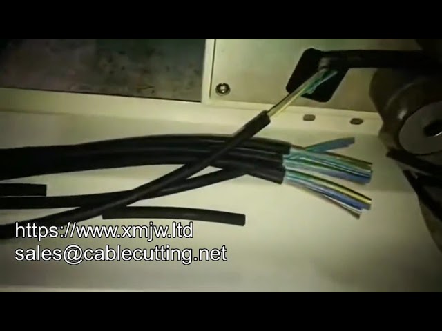 WPM 380 – Draadknippen en strippen machine voor elektrische apparatuur productie