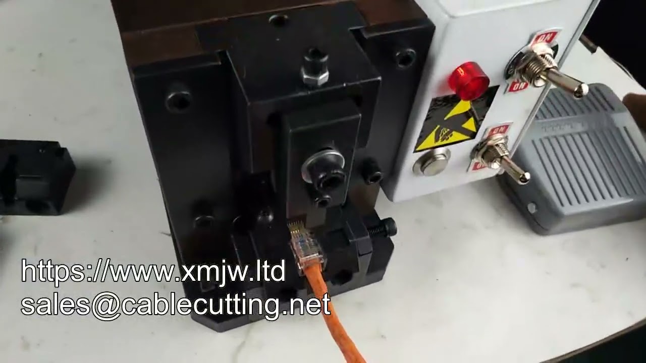 Cat6e netwerkkabelproductiemachine - RJ45 kristalvormpers