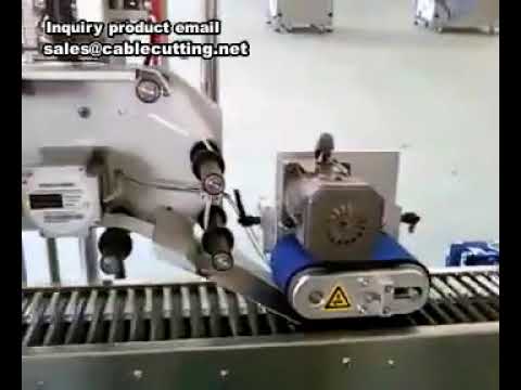 Horizontale etiketteermachine voor ronde flesjes & orale vloeistoffen | Stickerlabelmachine