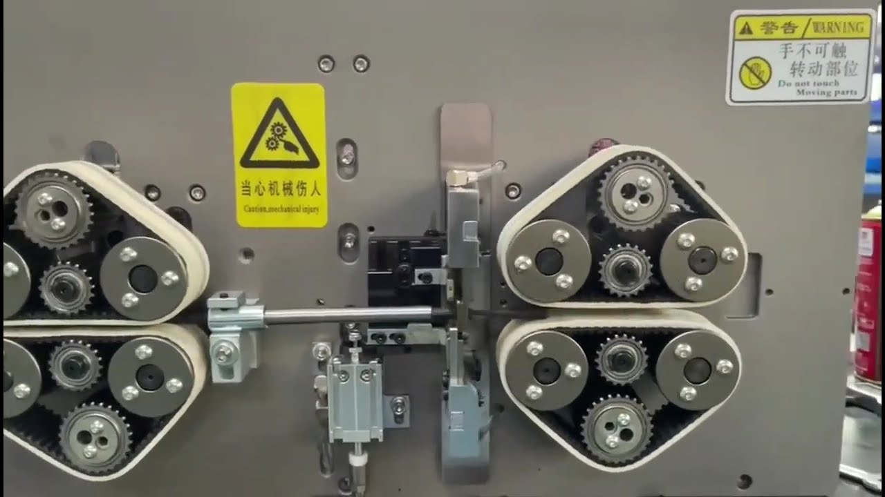 Messing met riemwiel voor binnen- en buitenmantel strippen - Efficiënte kabelverwerkingsmachine