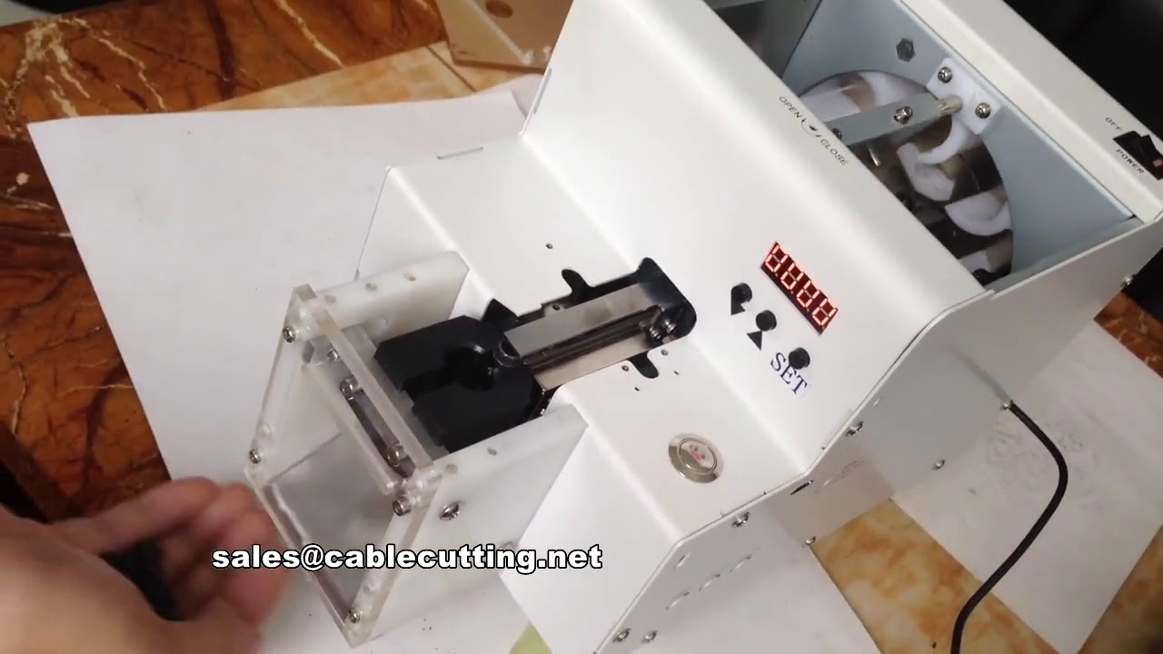 Automatische schroeftoevoermachine met transportband - Efficiënte schroefordening