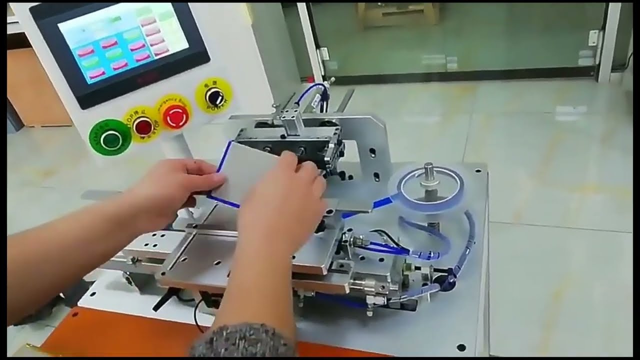 Automatische Randafwerkingsmachine voor Polymeeraccu's - Ingebouwd Systeem