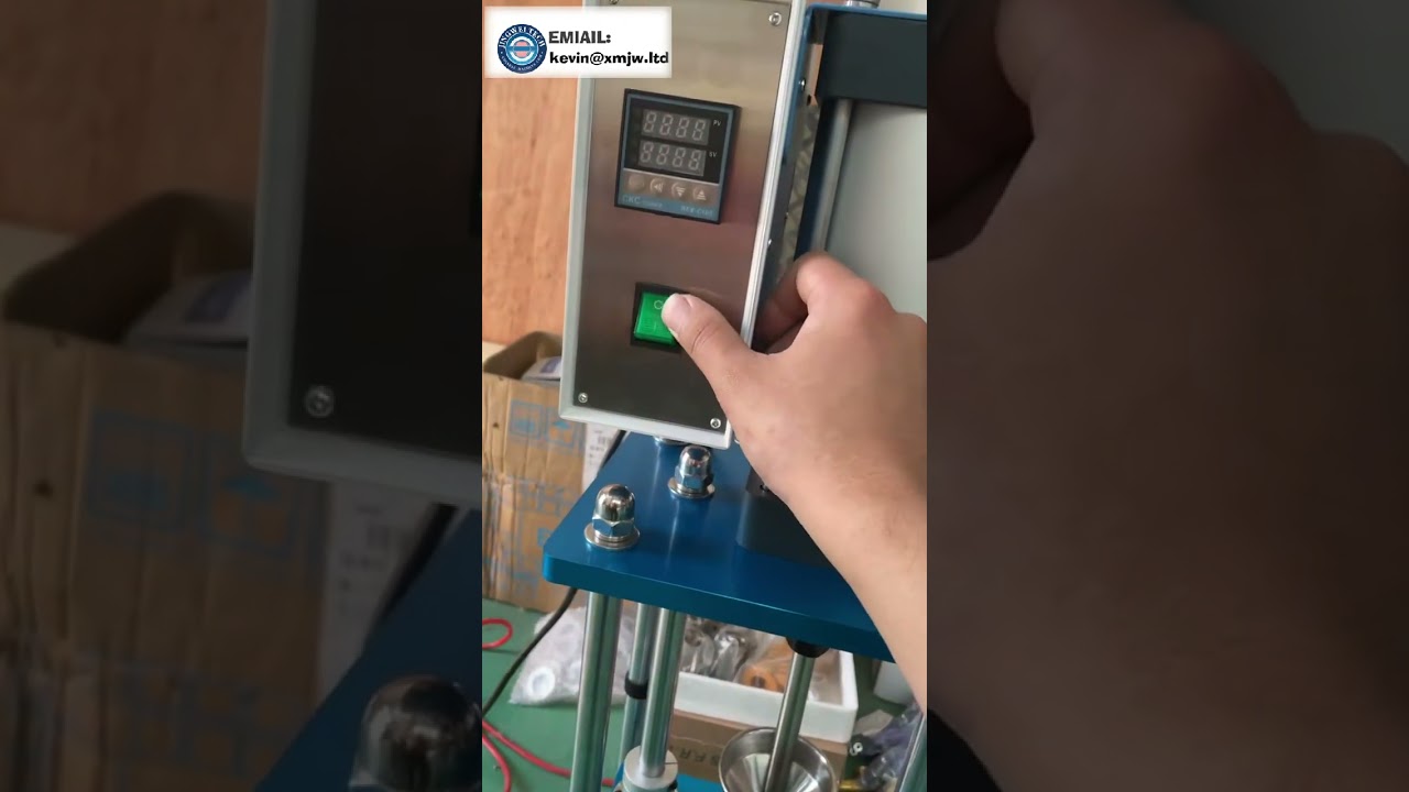 Micro handmatige spuitgietmachine voor lab – oortelefoonstekkers & kleine onderdelen (1-40g)