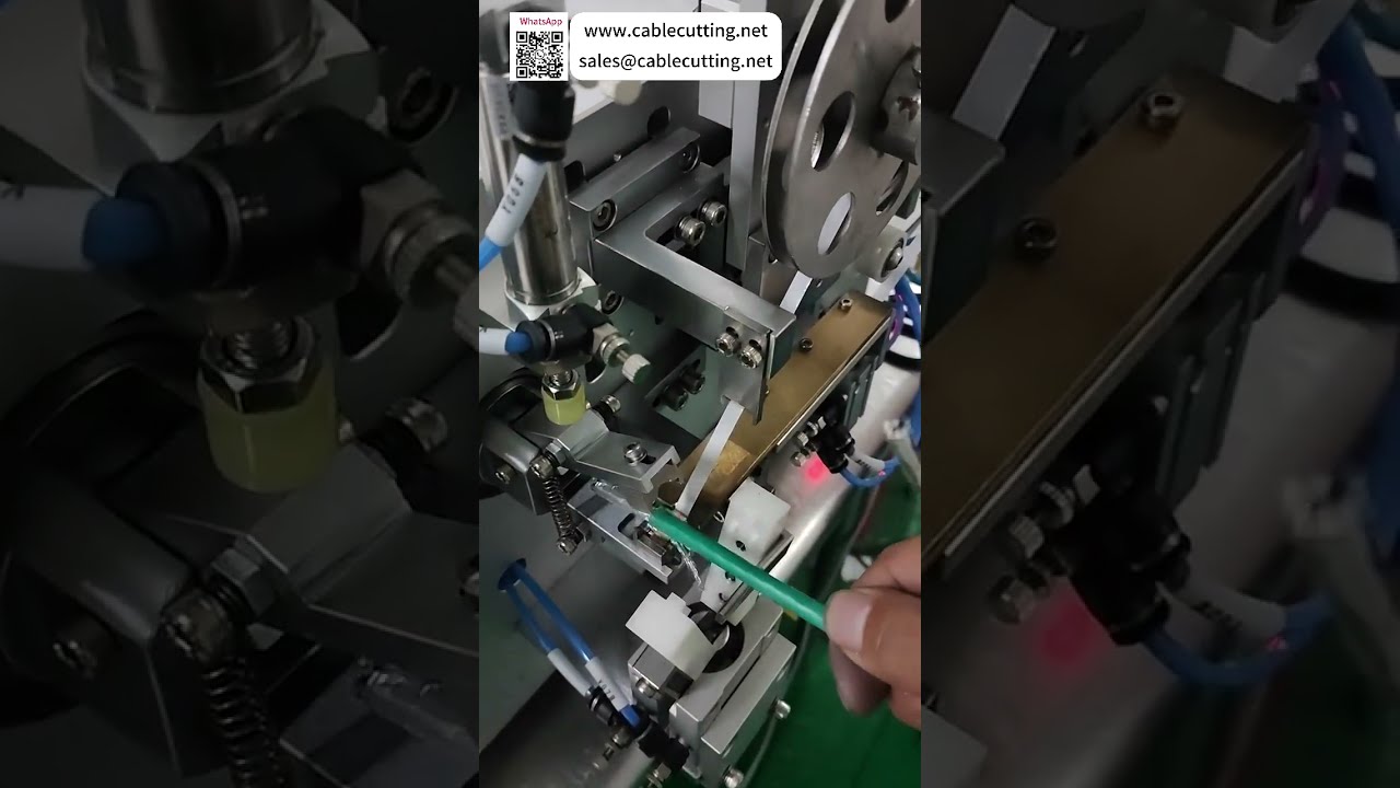 Snelle en gebruiksvriendelijke automatische koperfolietapewikkelmachine voor superieure kabelafscherming