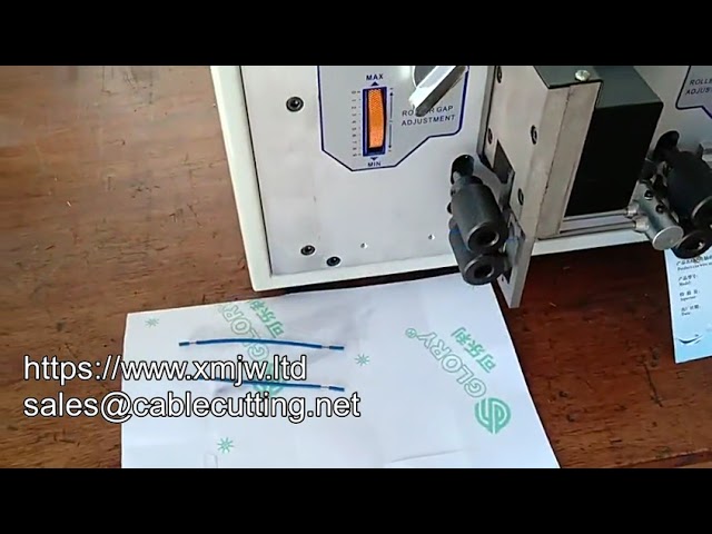 WPM 02d: Automatische tang voor staalkabel rechtzetten & kabelstrippen – Industriële machine